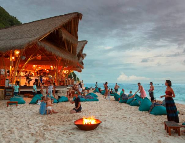 beach clubs bali